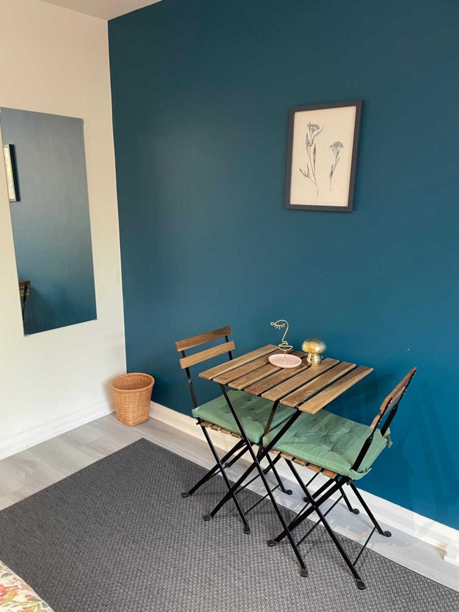 Willesden Green Rooms ロンドン エクステリア 写真